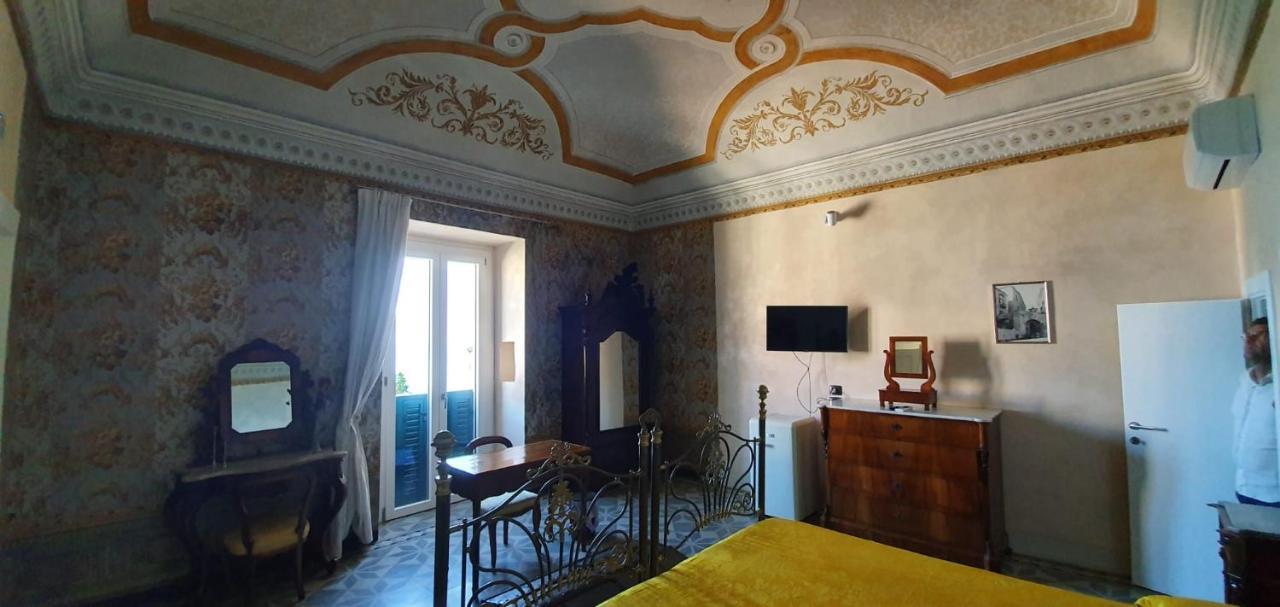 Il Berso Di Porta Catena Vasto Bagian luar foto